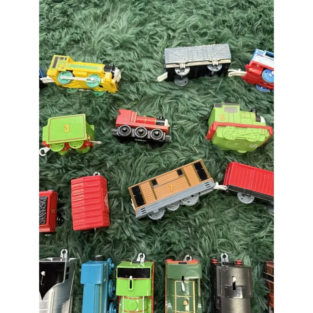 Thomas & Friends TrackMaster Motorized & Push Along Trains Lot - Locomotives &